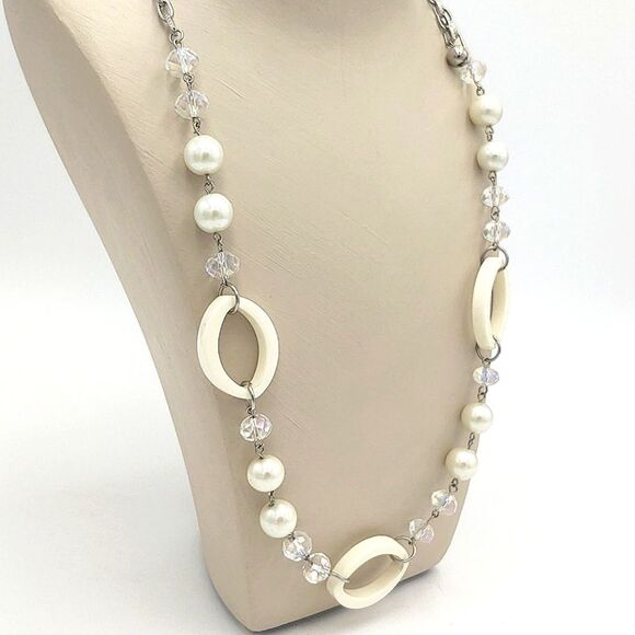 Funky Faux Pearl & Crystal Necklace - White & Silver - Picture 4 of 7